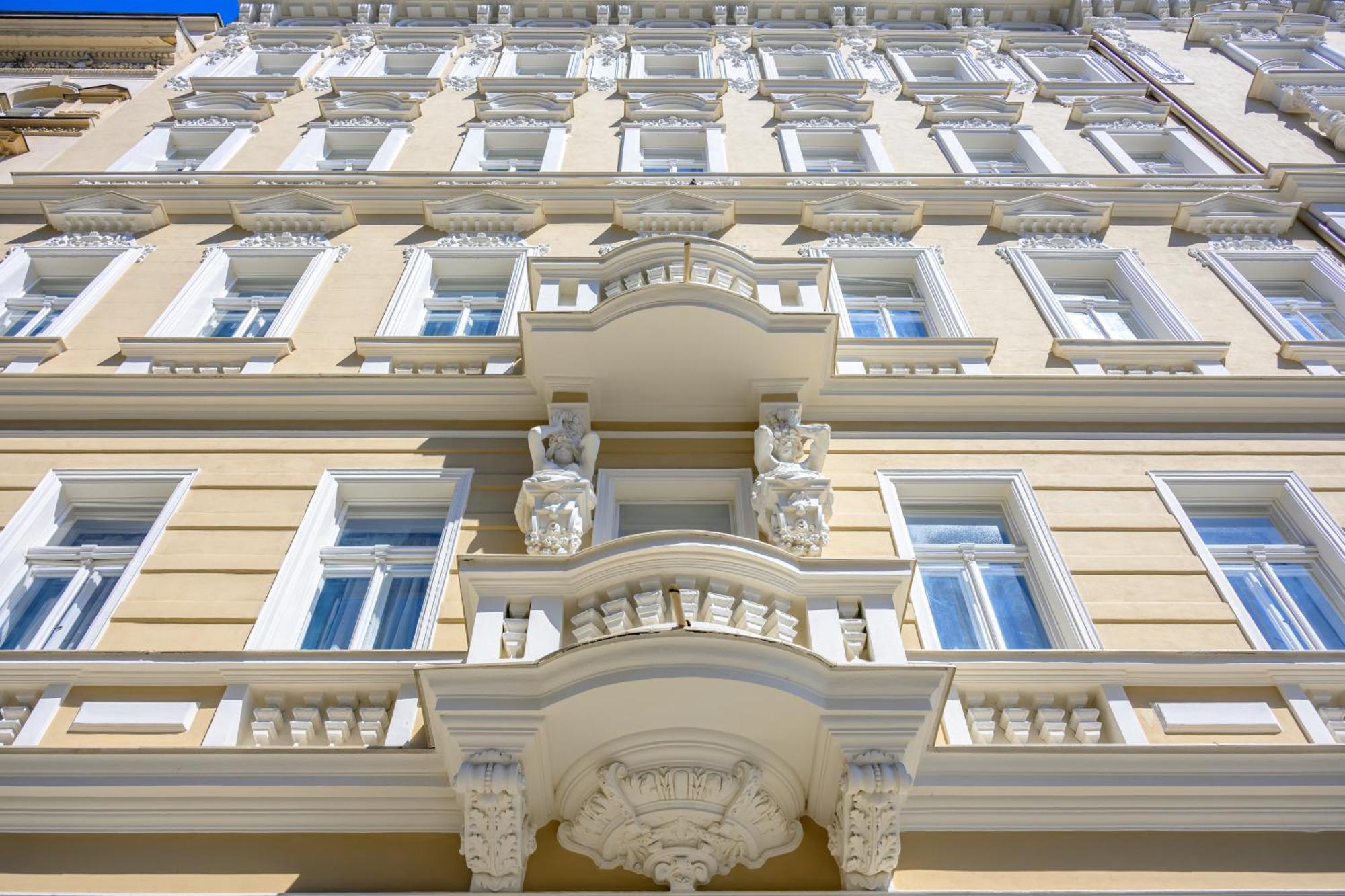 Royal Prague City Apartments Екстер'єр фото