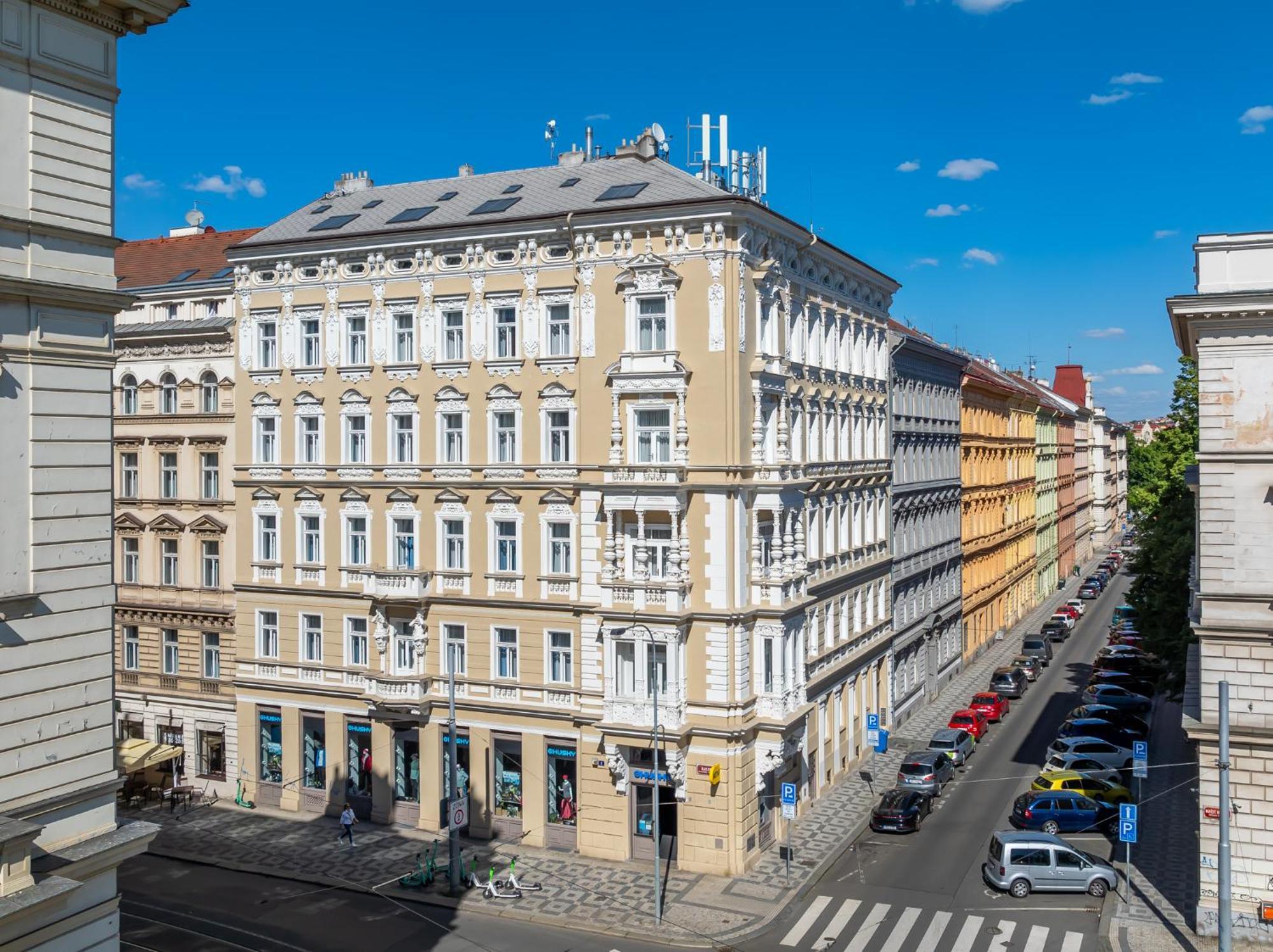 Royal Prague City Apartments Екстер'єр фото