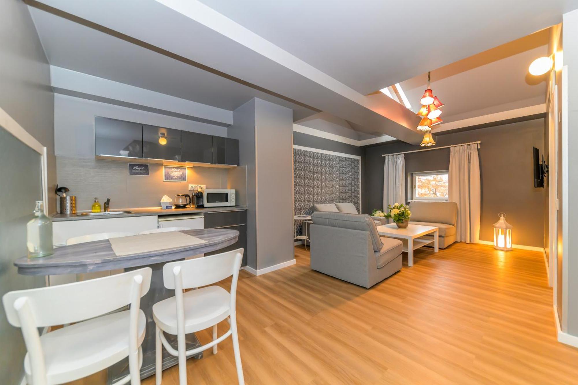 Royal Prague City Apartments Екстер'єр фото